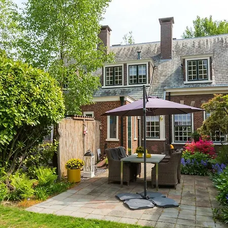 Villa “stadsoase Aan De Dommel” Eindhove